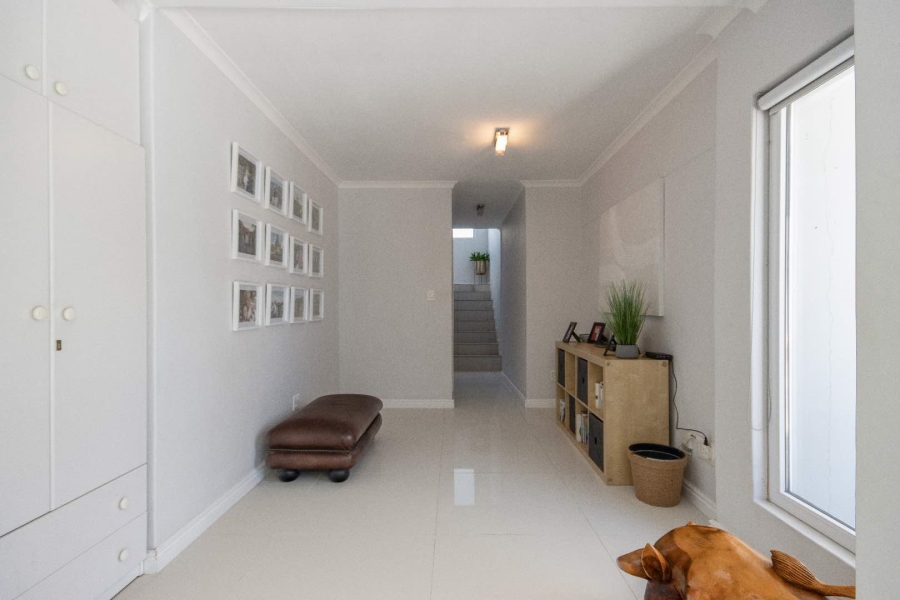 4 Bedroom Property for Sale in Sunset Beach Western Cape